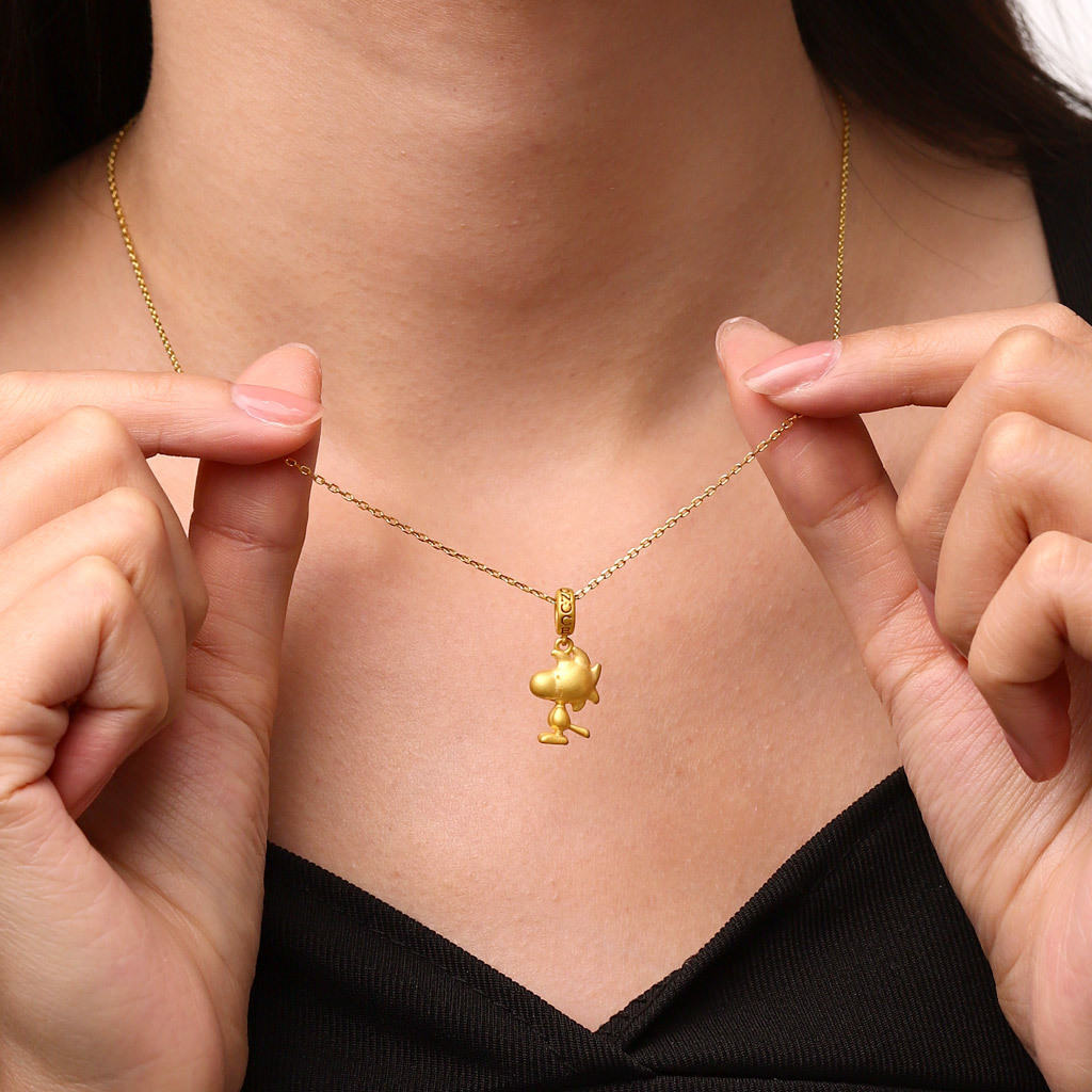 18k Gold Woodstock Pendant image number 5