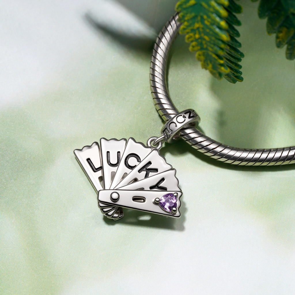 Openable Exquisite Fan Pendant image number 5