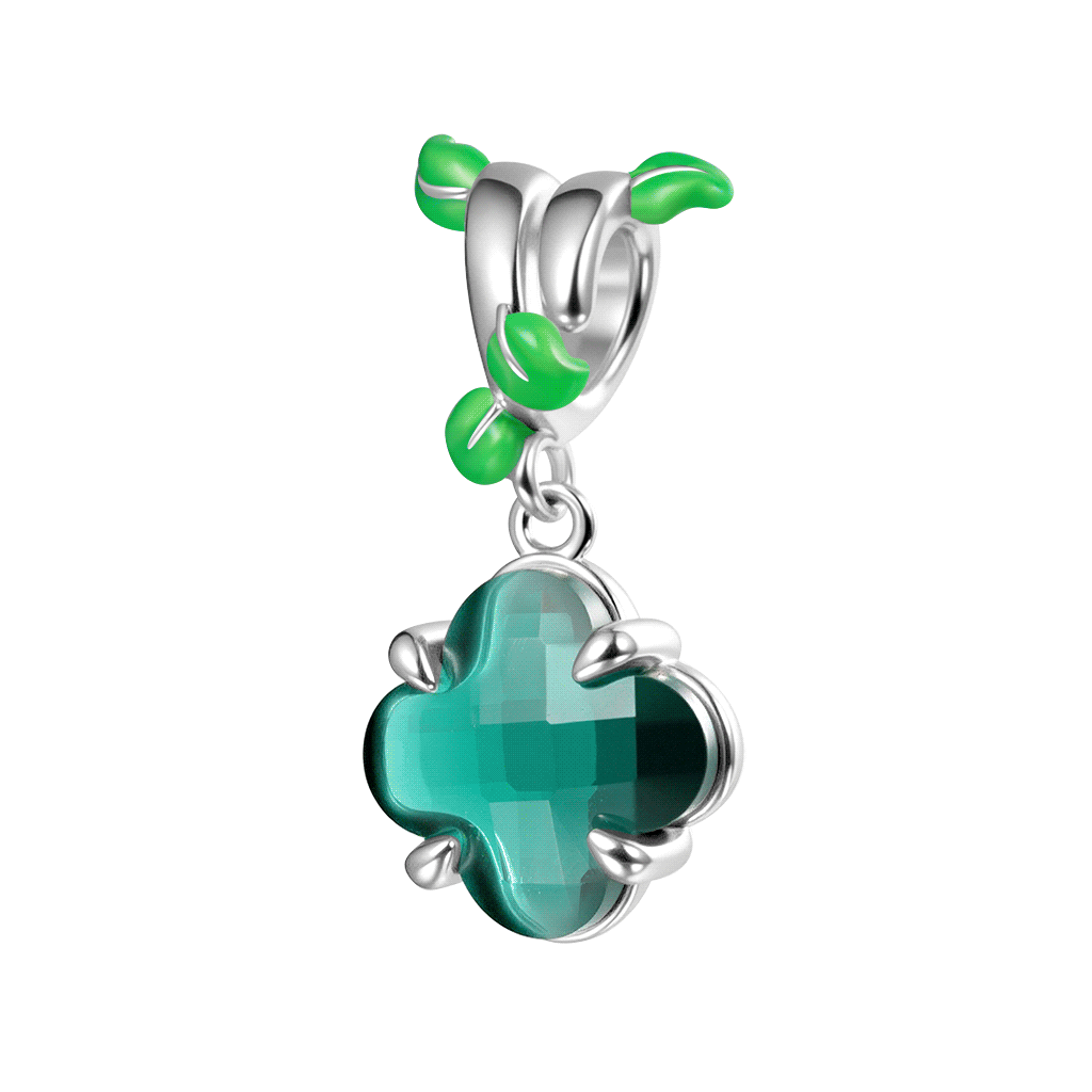 Four Leaf Clover Vine Charm image number 0