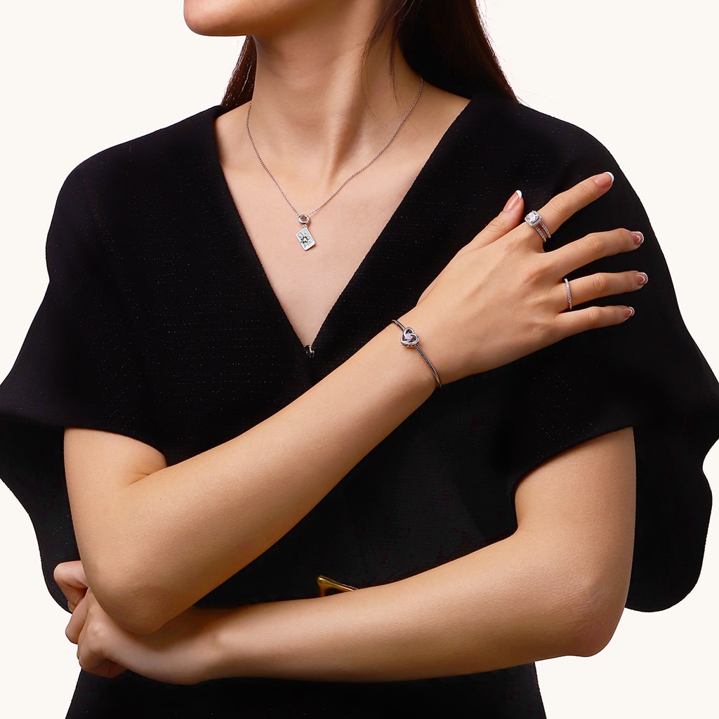 Heart of Eternity Charm image number 3