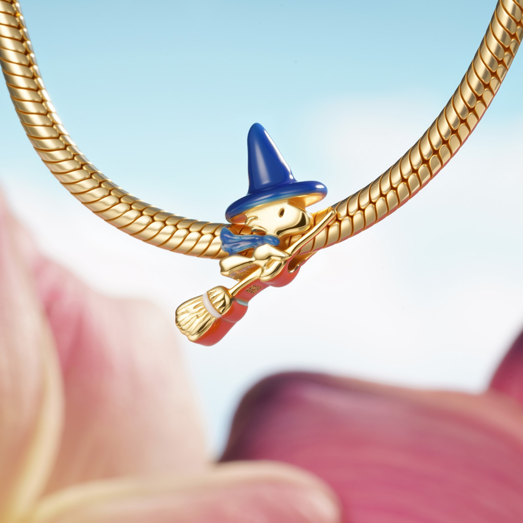 Woodstock Flying on Broom Charm image number 4