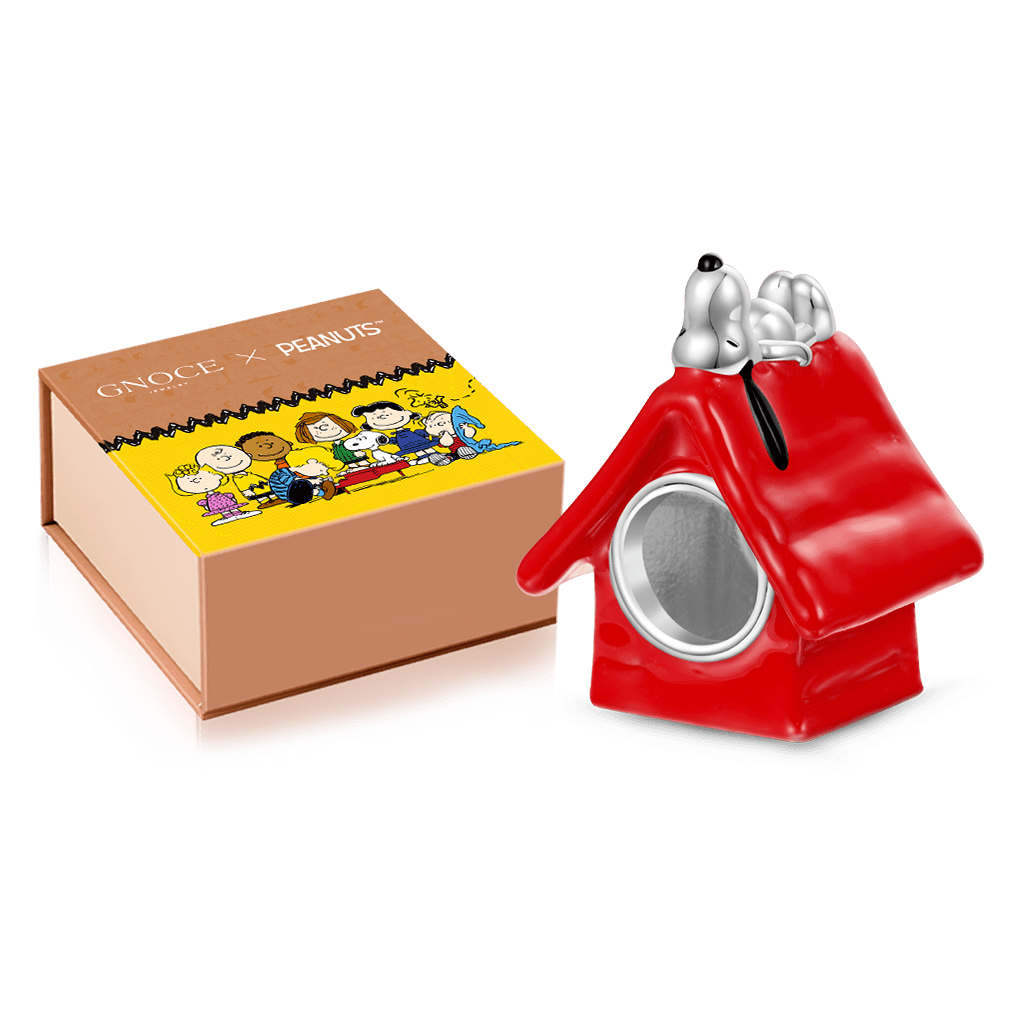Peanuts Snoopy Dog House Charm image number 1