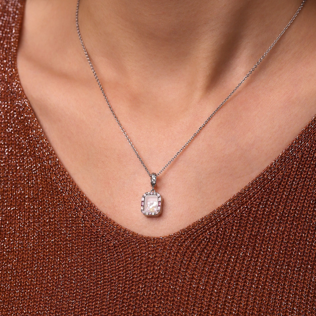 Glass Colored Diamond Pendant image number 6