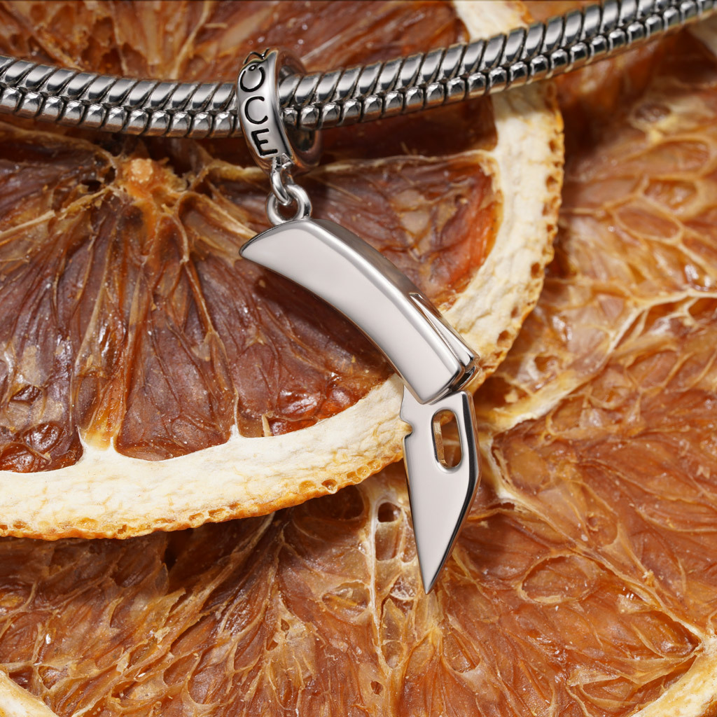 Retractable Pocket Knife Pendant image number 4