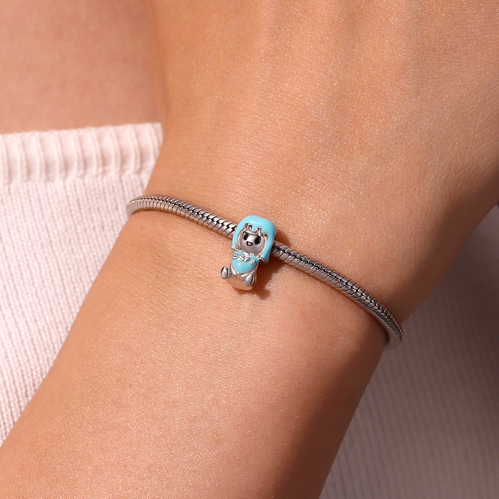 ESFJ Personality Type Charm image number 5
