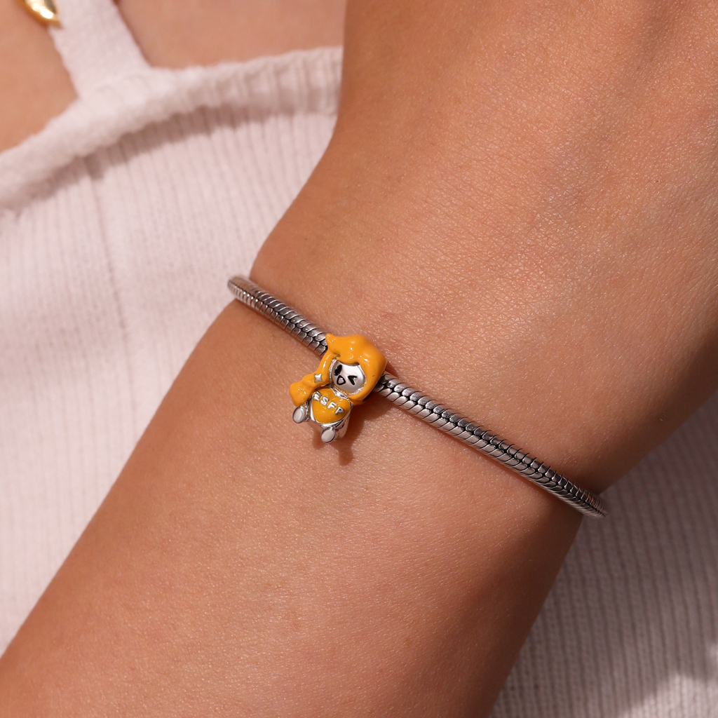 ESFP Personality Type Charm image number 5