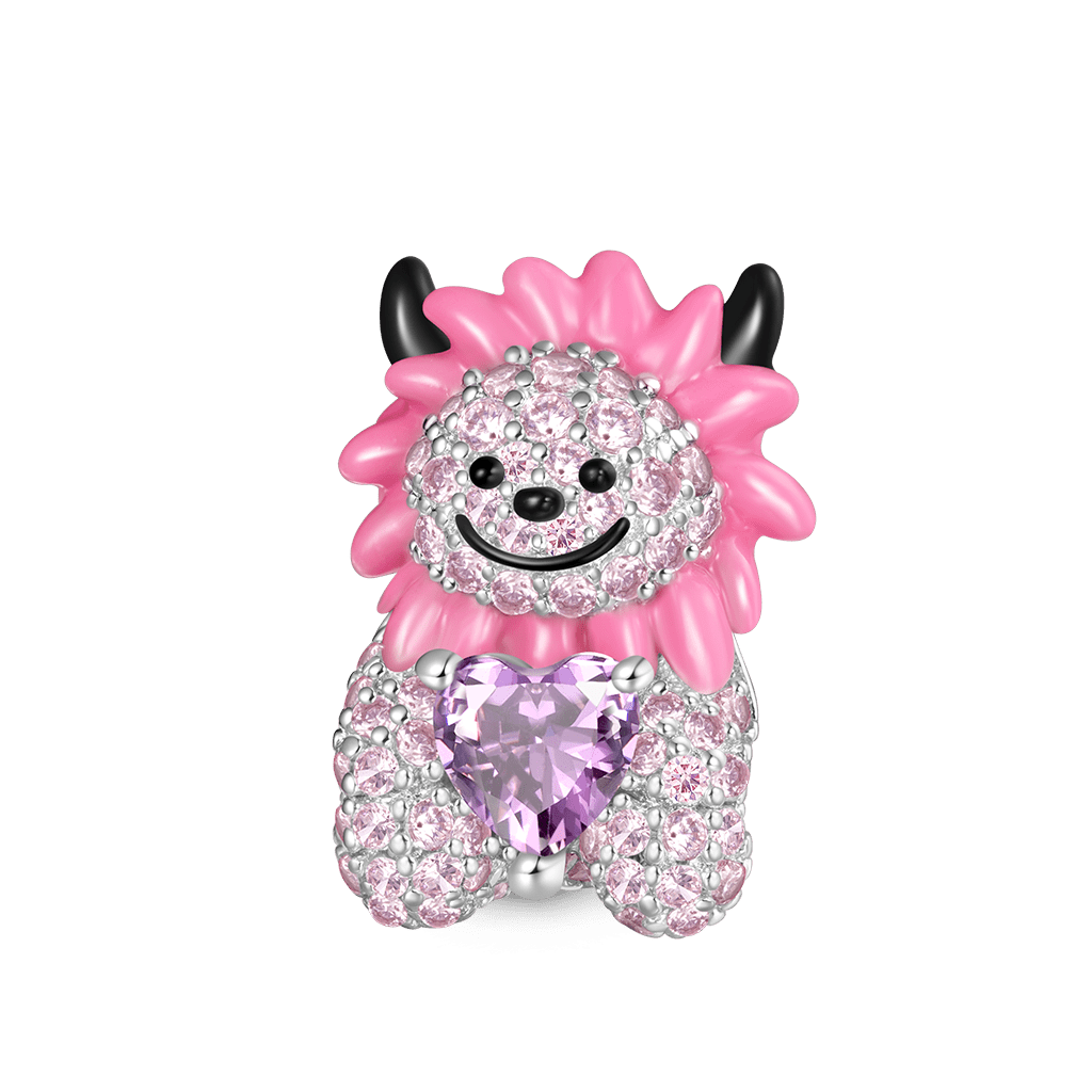Lion Embraces Heart Charm image number 1