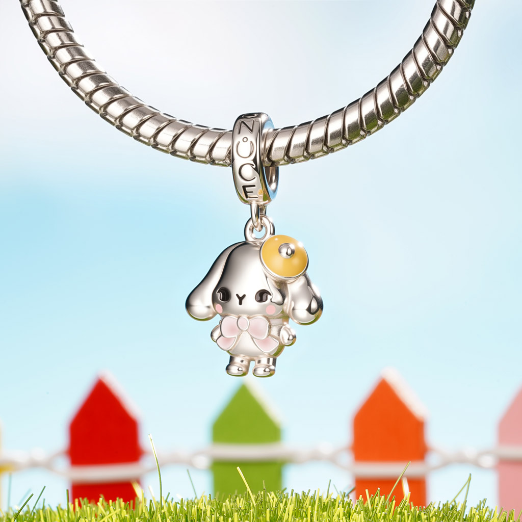 Soufflé Bunny Pendant image number 2