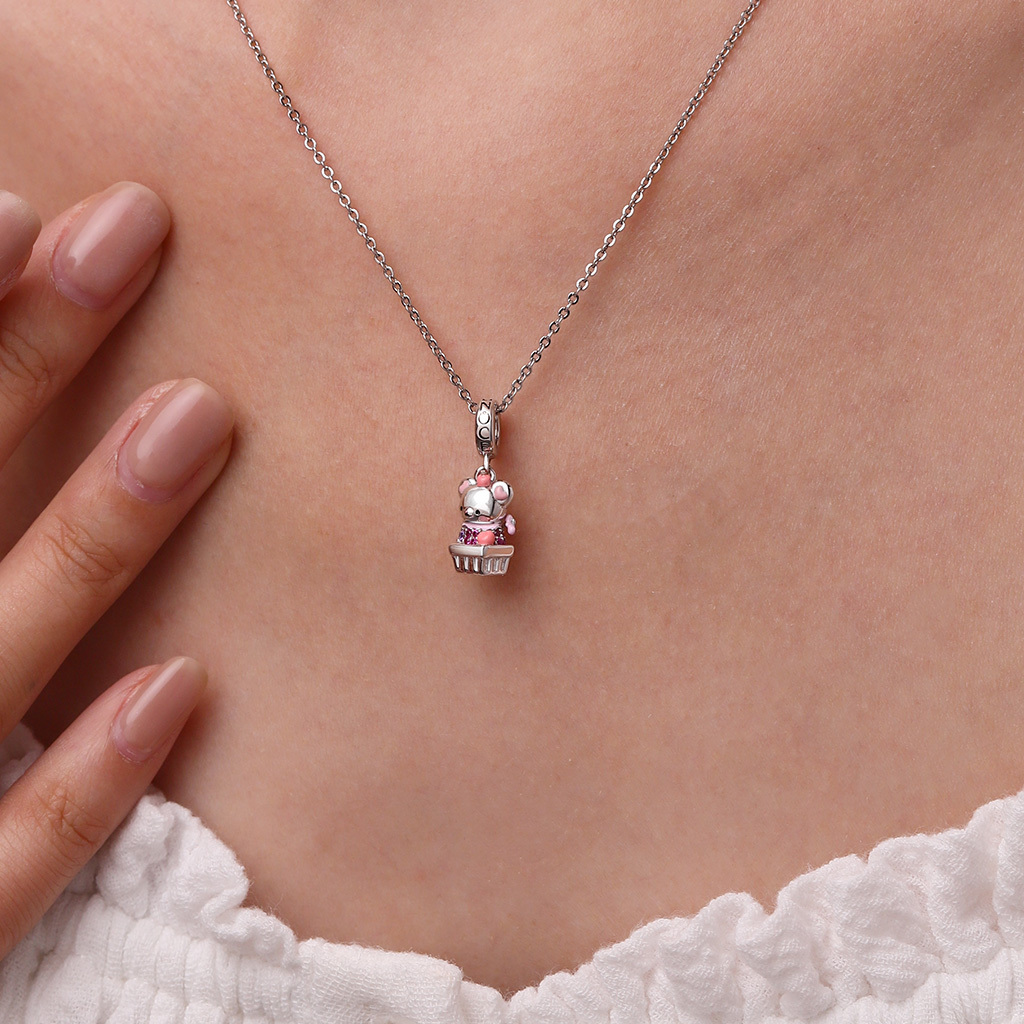 Berry Mouse Pendant image number 3