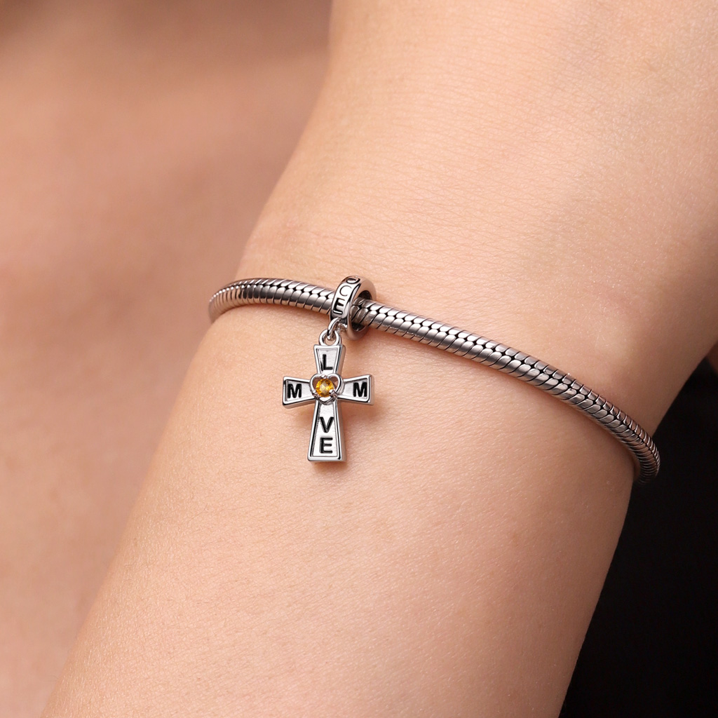 Love Mom Cross Pendant image number 7