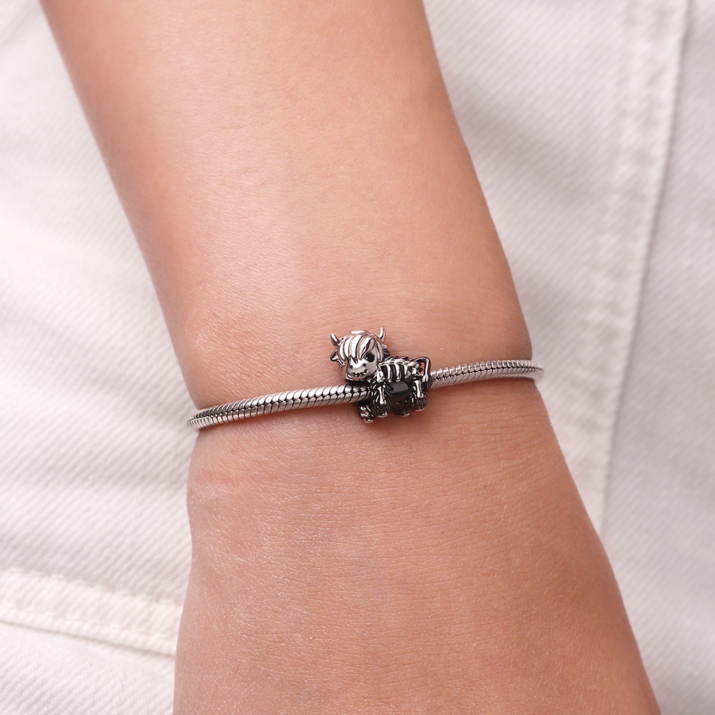 Skeleton Highland Cow Charm image number 4