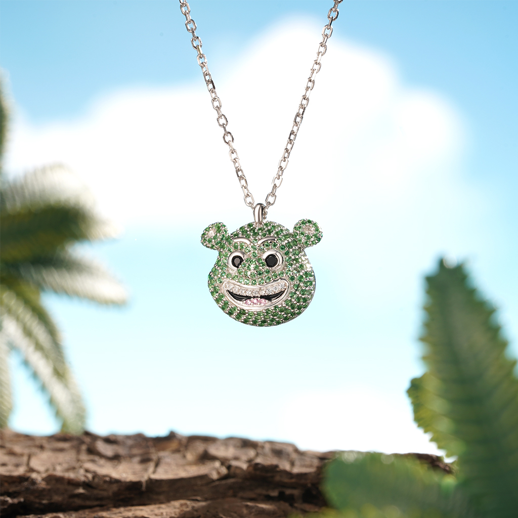 Shrek Necklace image number 3