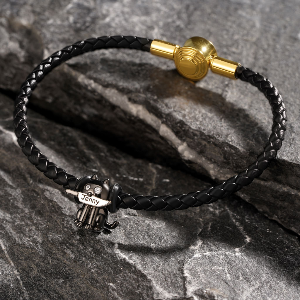 Black Snap Basic Bracelet image number 2