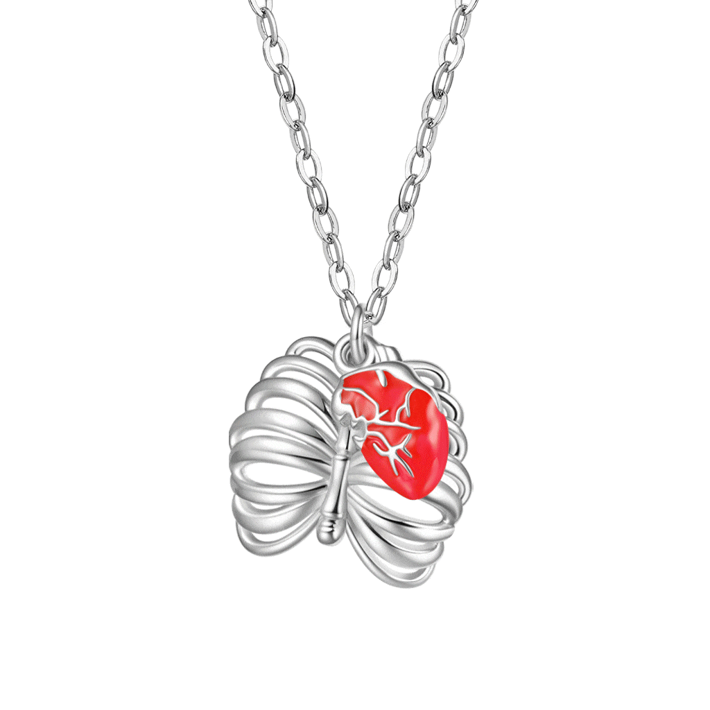 Skull Heart Necklace image number 0