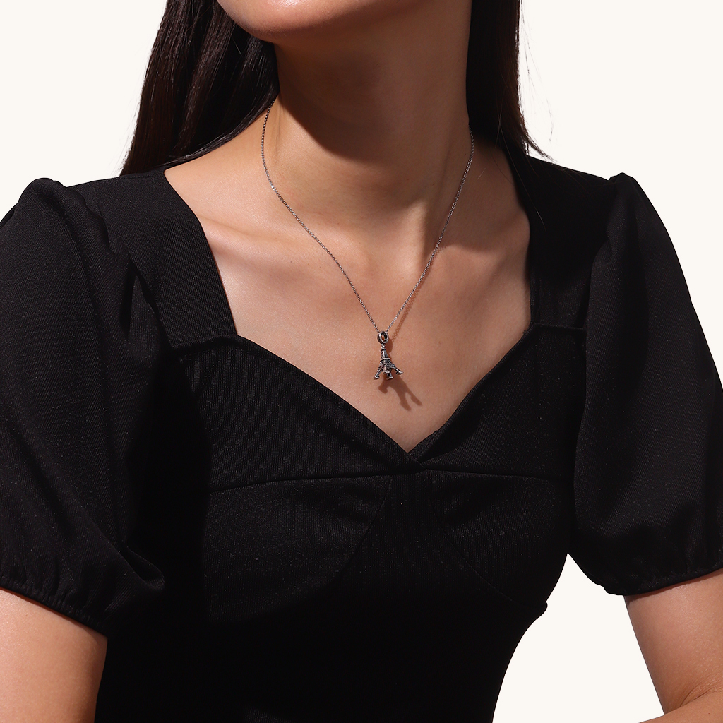 Eiffel Tower Pendant image number 4