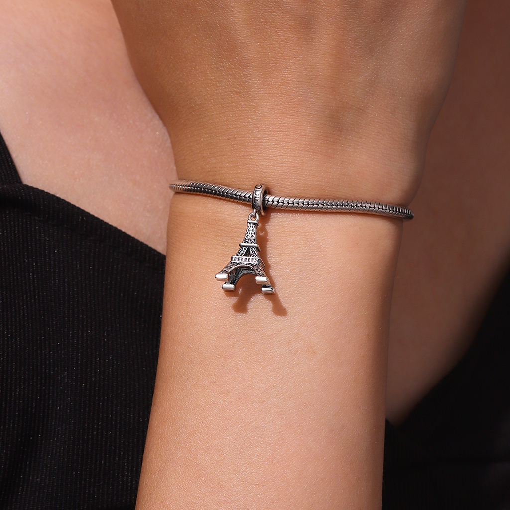 Eiffel Tower Pendant image number 6