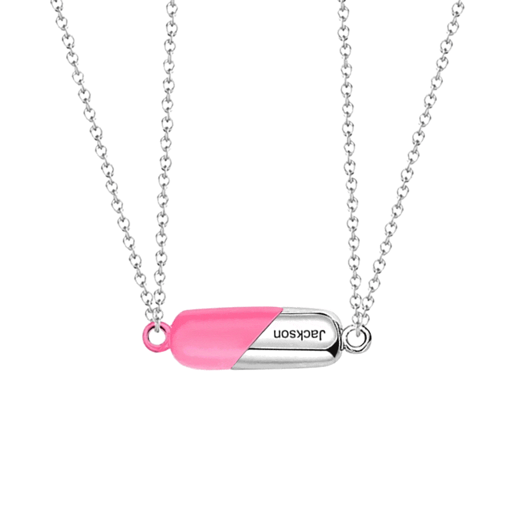 Engraving Couple Necklace image number 0