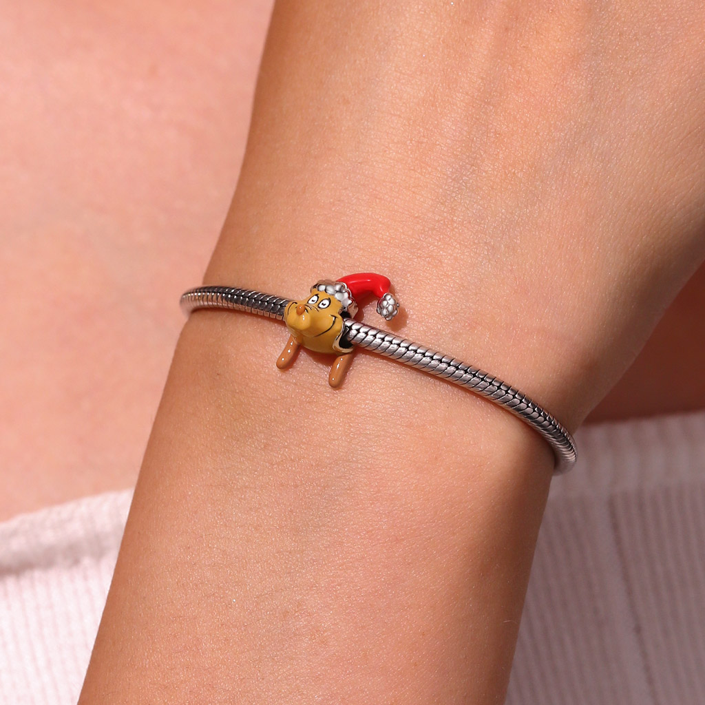 Grinch Max Charm image number 4