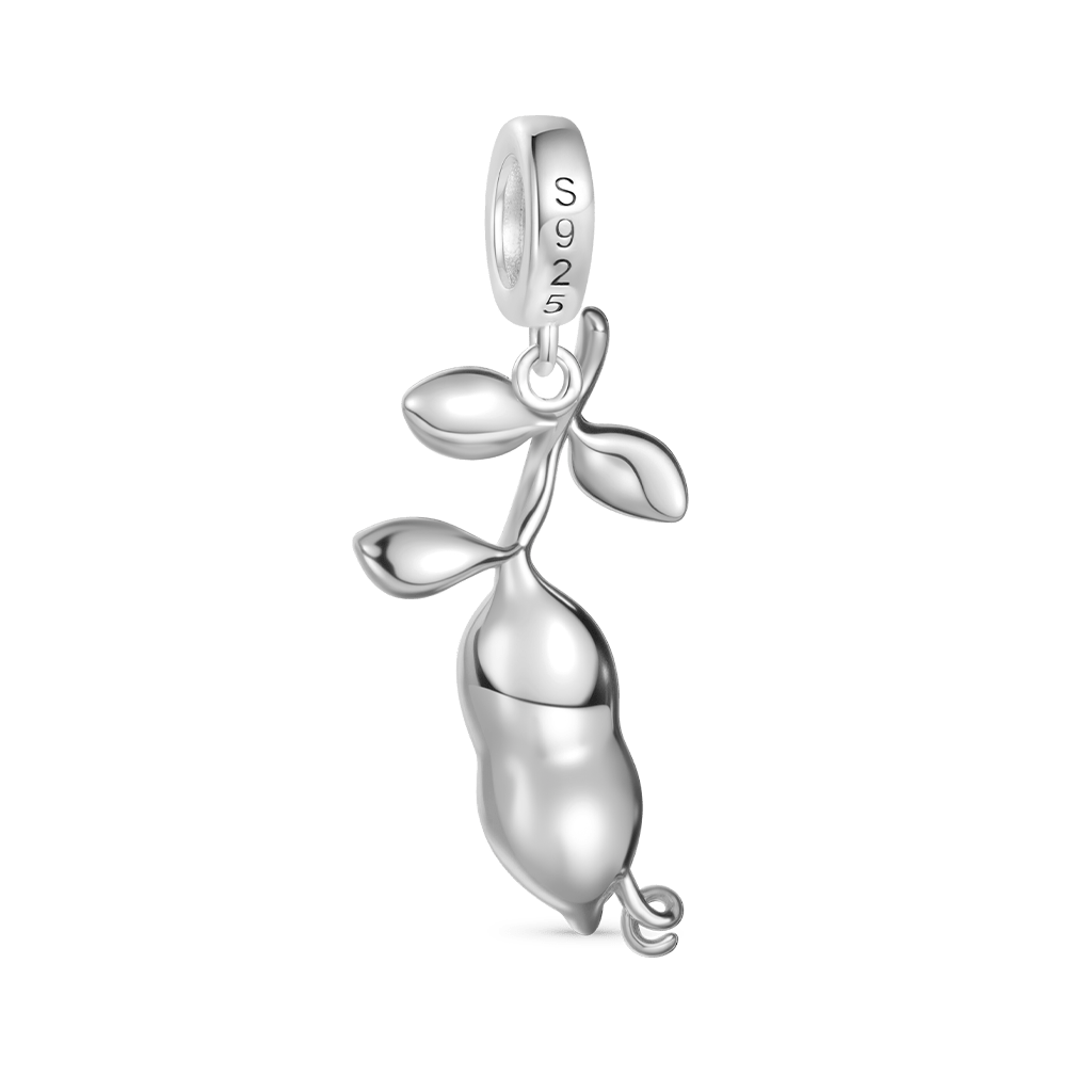 Pea Twin Cat Pendant image number 4