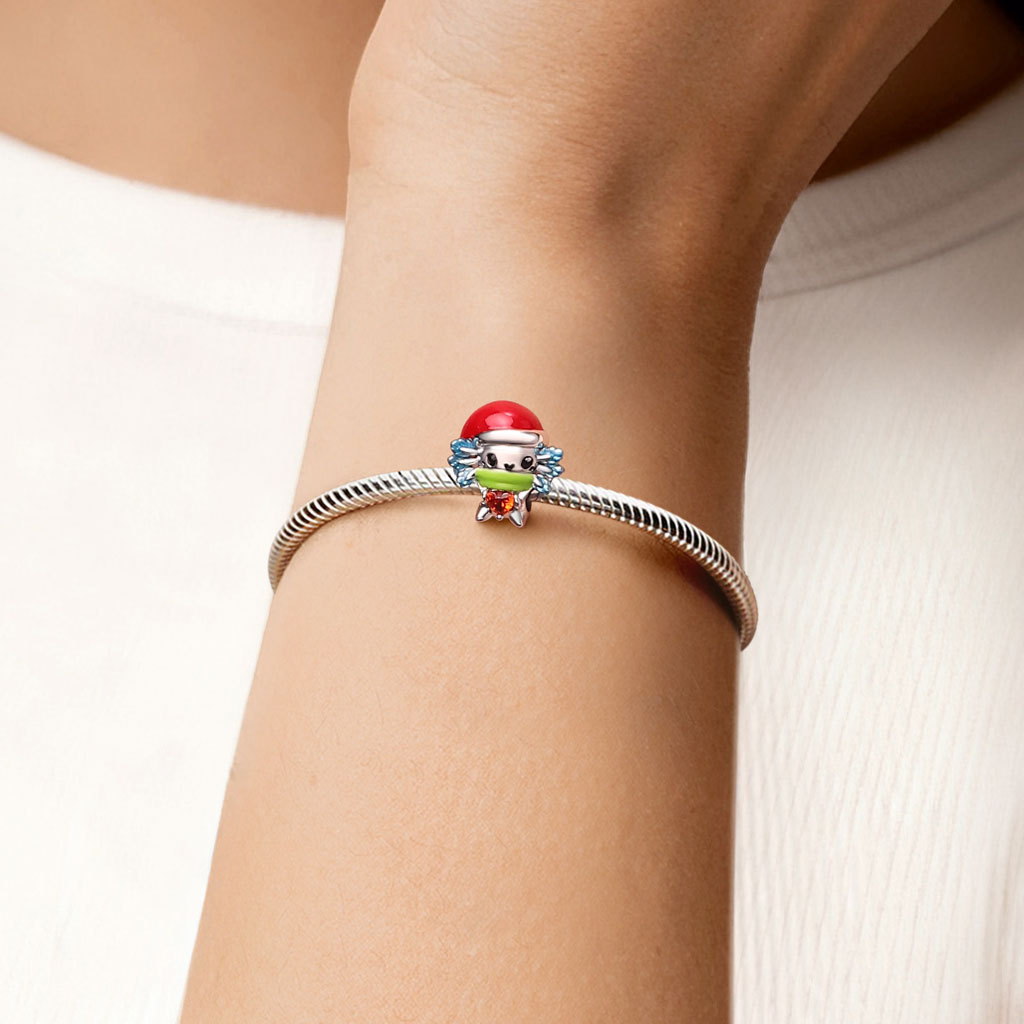 Christmas Salamander Charm image number 1