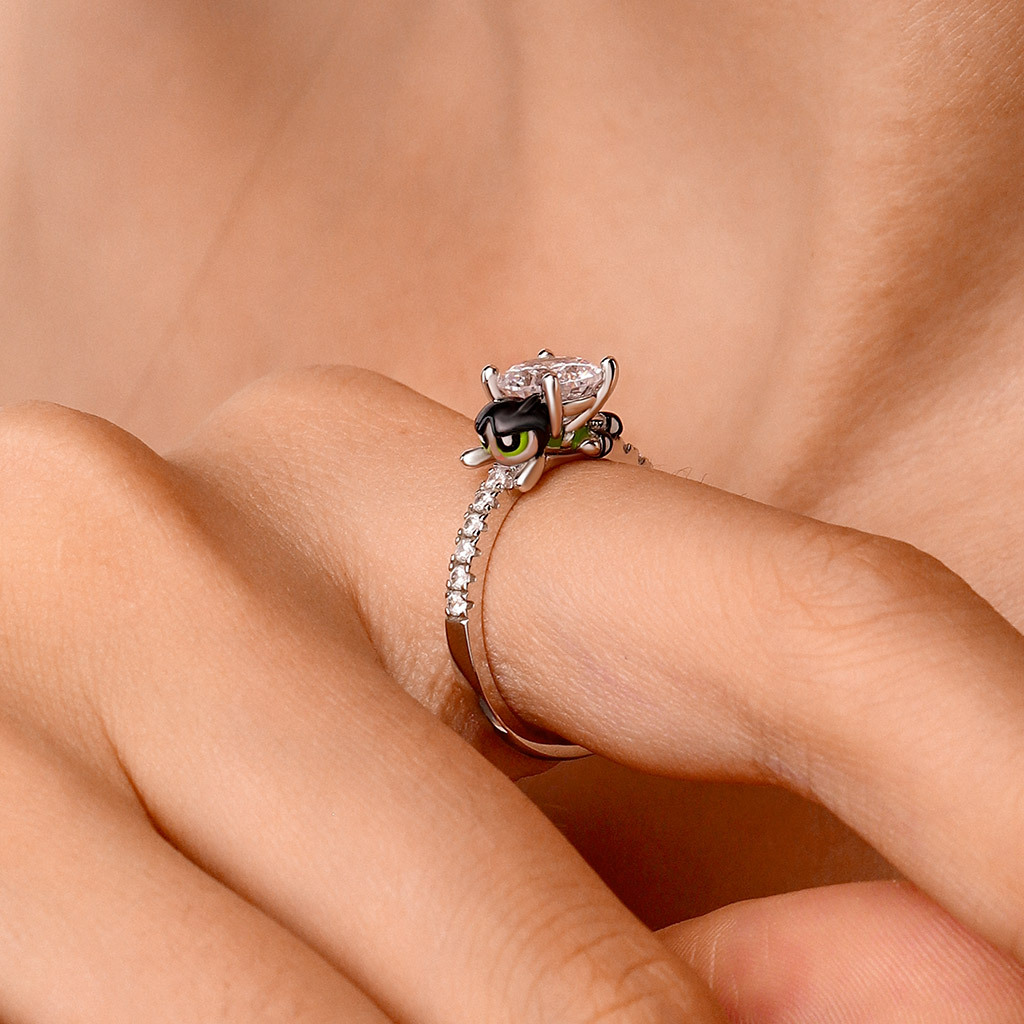 Buttercup Embraces Ring image number 4