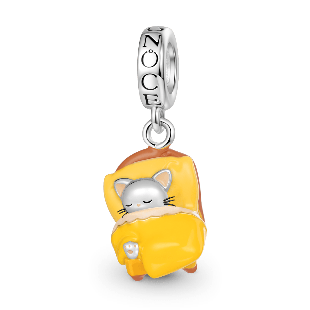 Little Risky Pendant image number 0