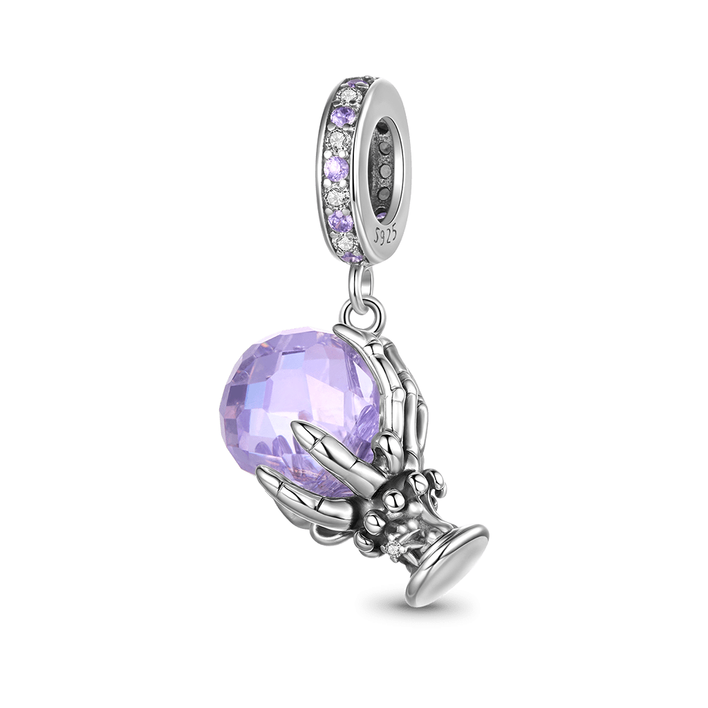 Crystal Skull Hand Pendant image number 0