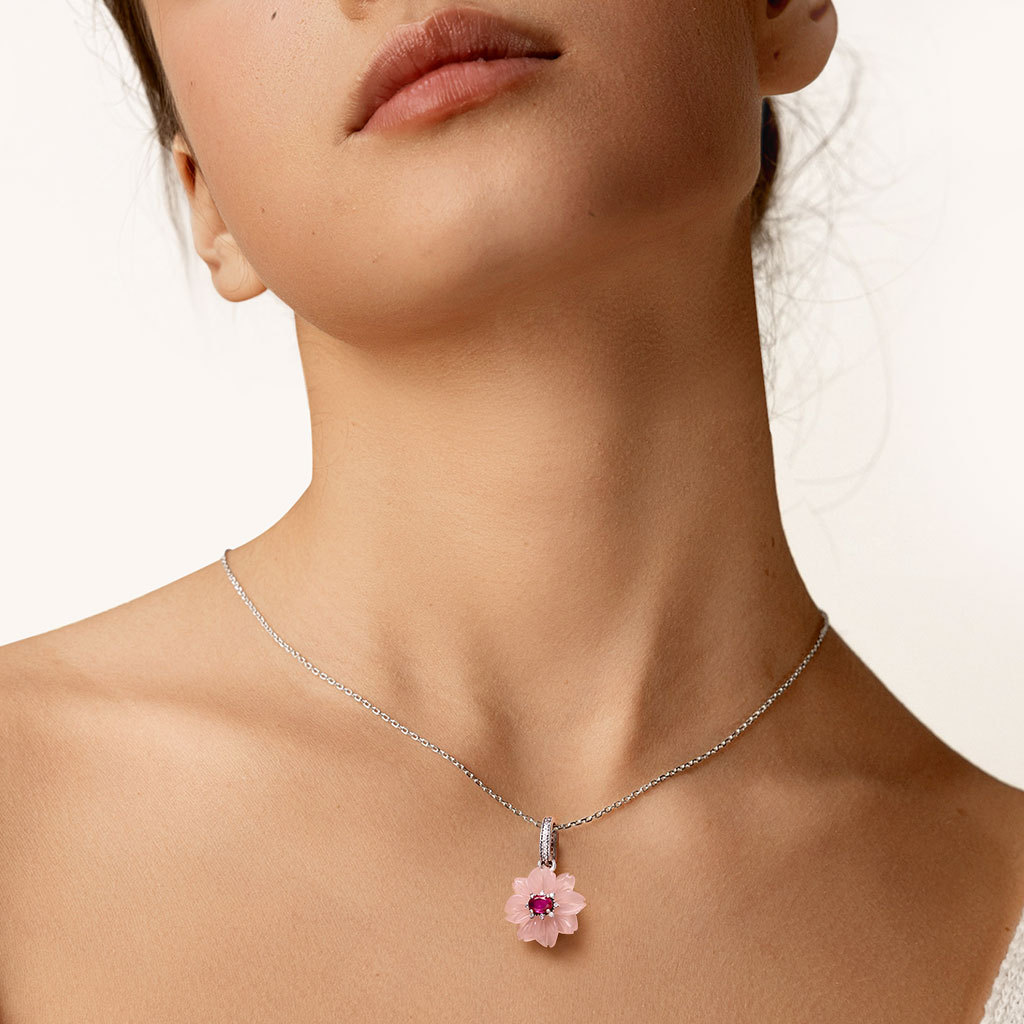 Eternal Flower Pendant image number 3