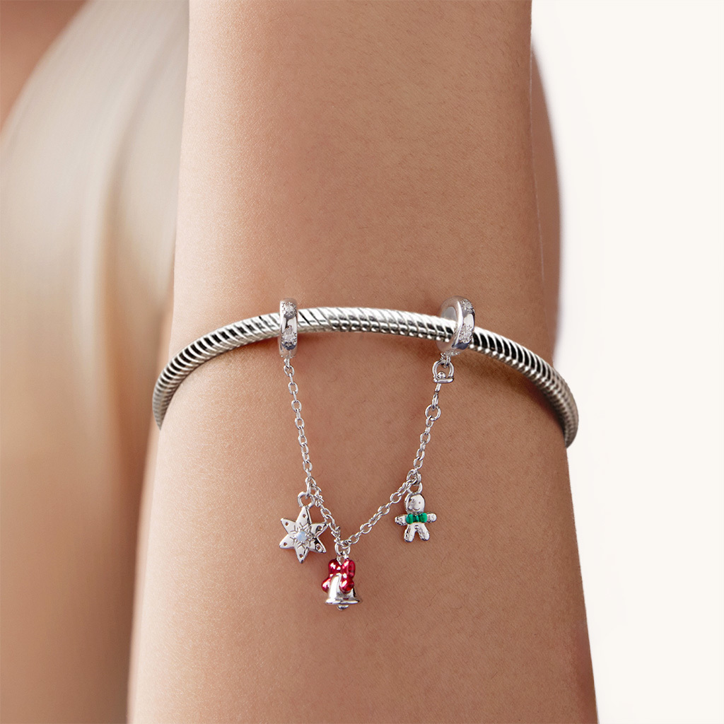 Christmas Safety Chain image number 1