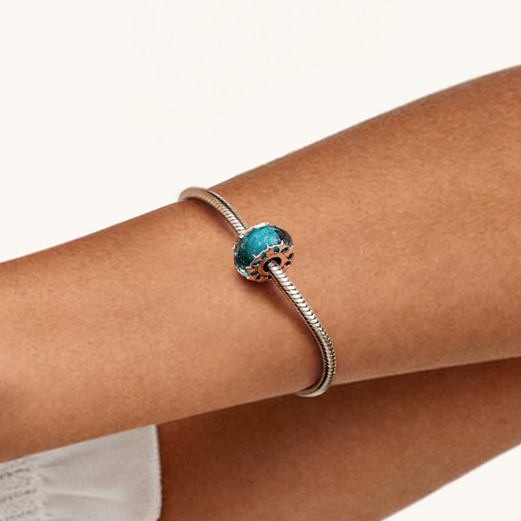 Star Glass Charm image number 1