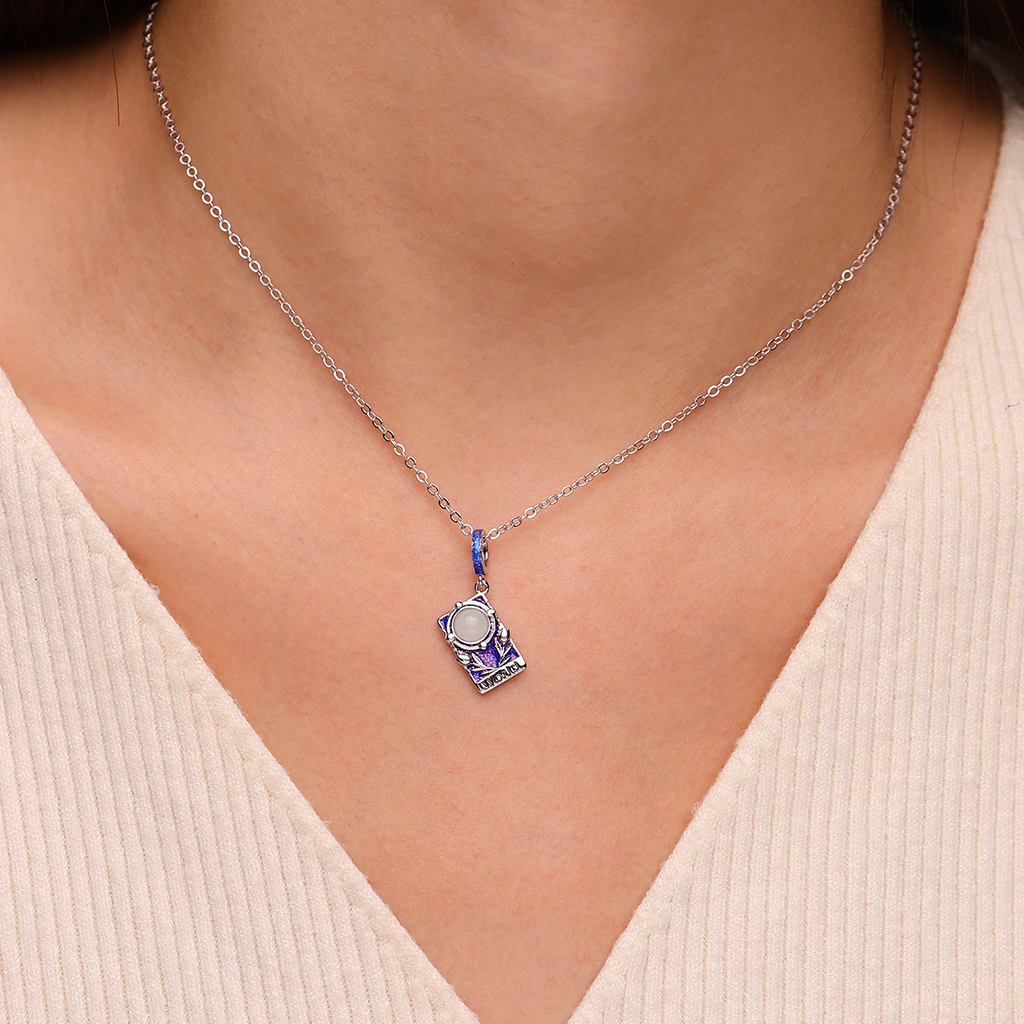 Tarot World Pendant image number 1
