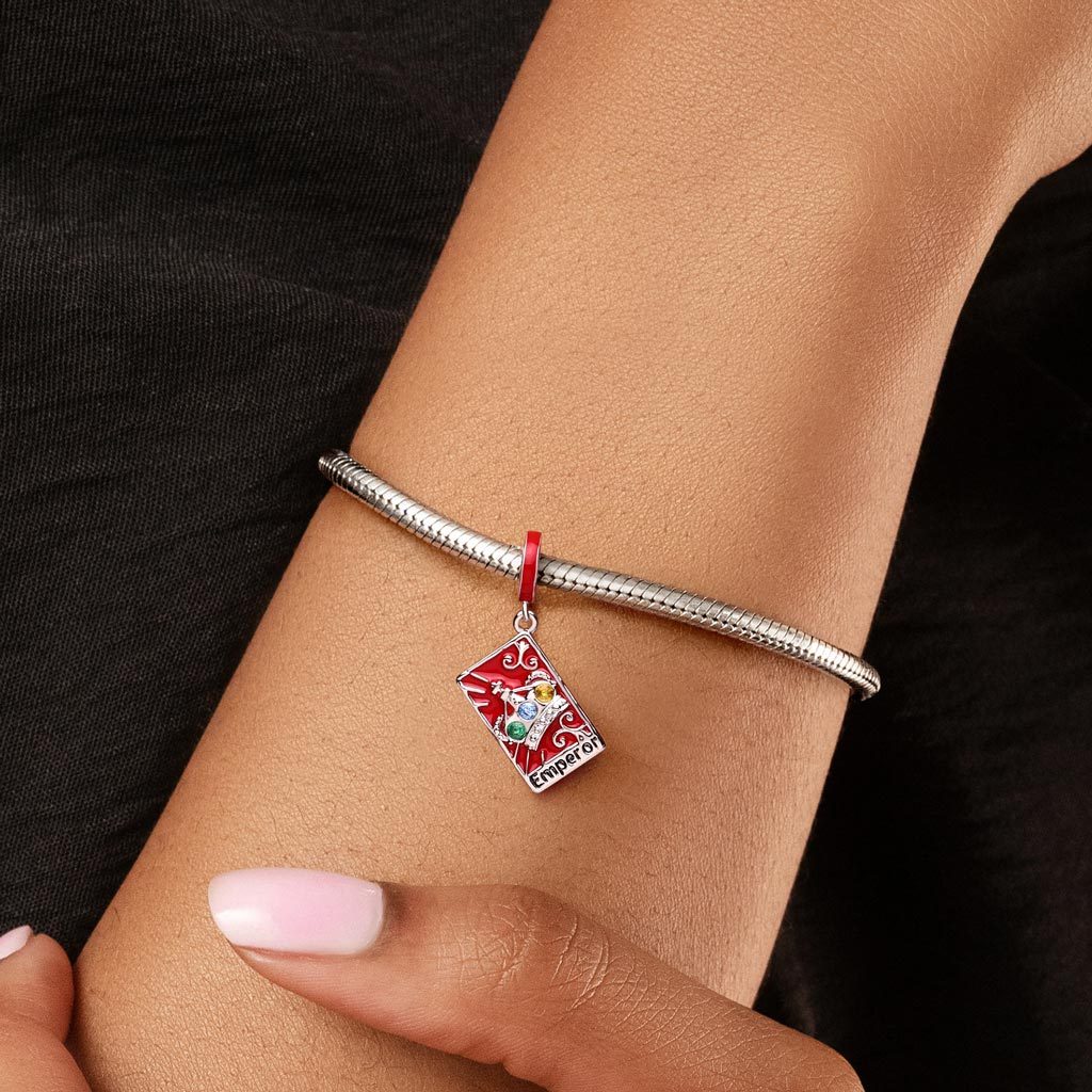 Tarot Emperor Pendant image number 1