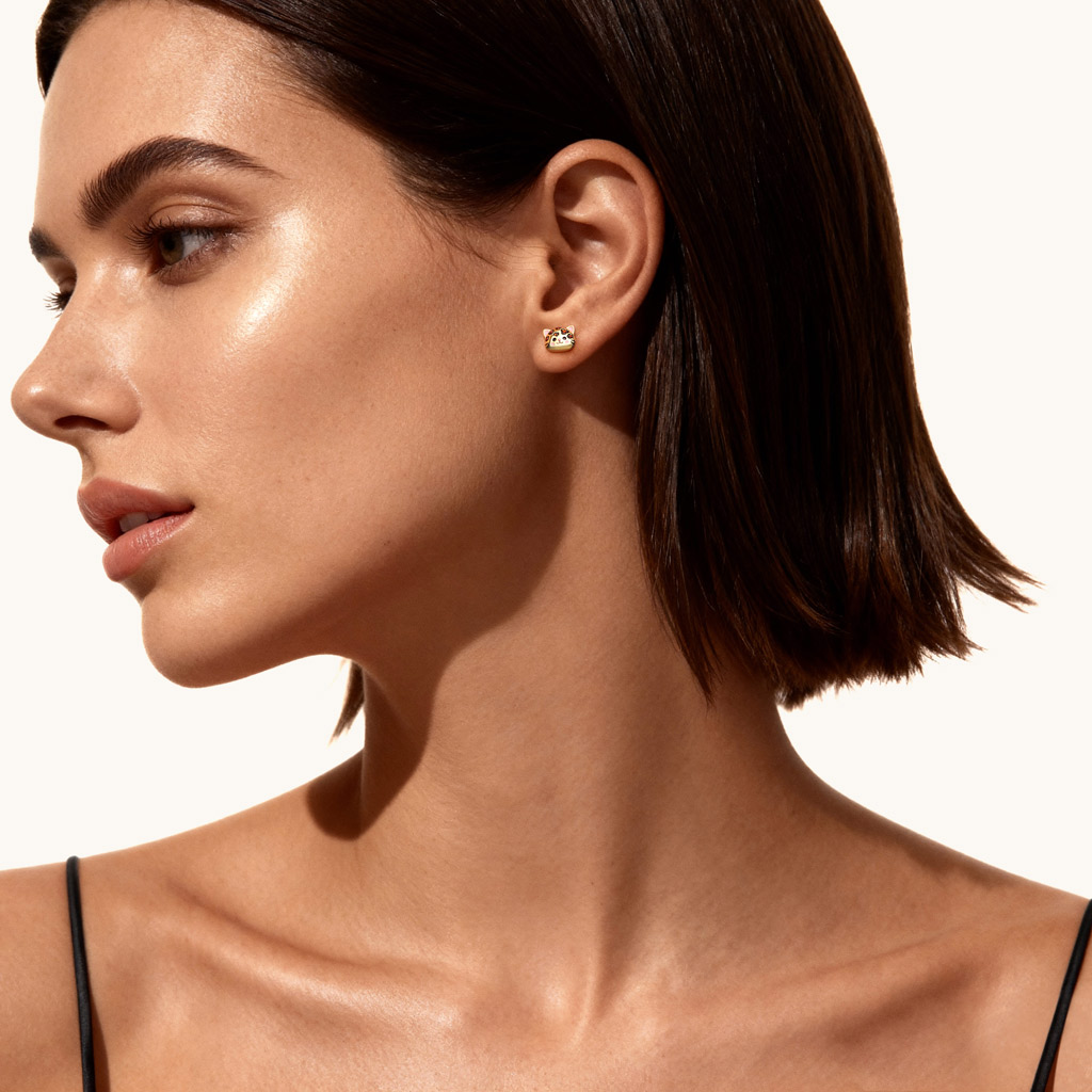 Cat Stud Earrings image number 2