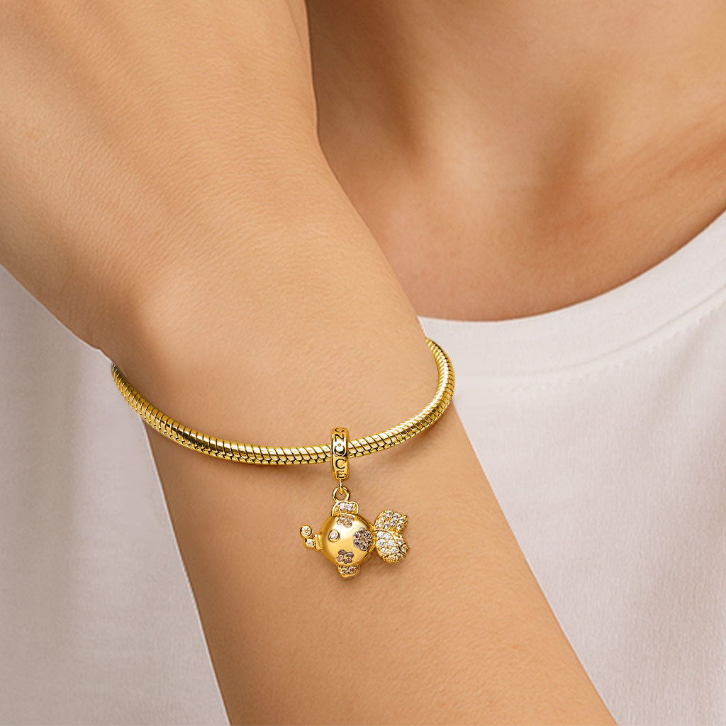 Goldfish Pendant image number 1