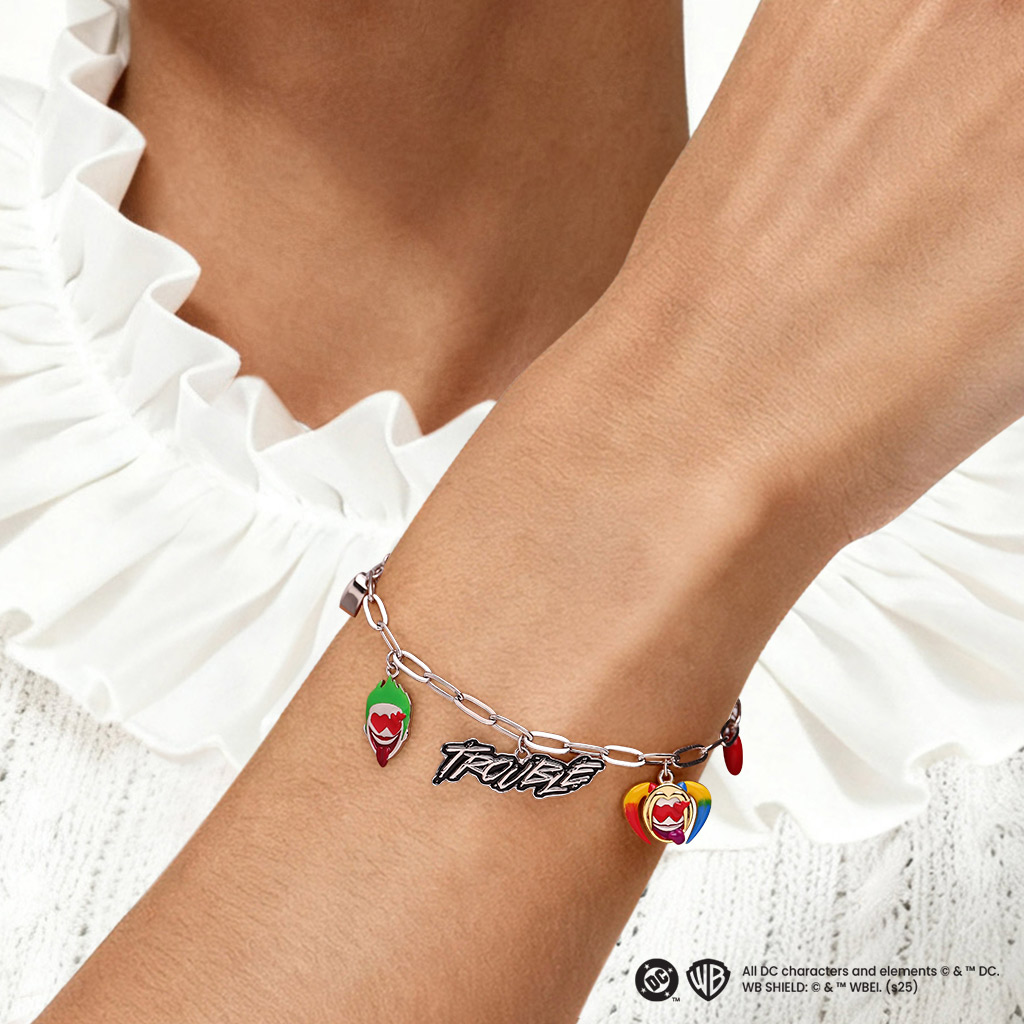 Harley Quinn & The Joker Bracelet image number 1