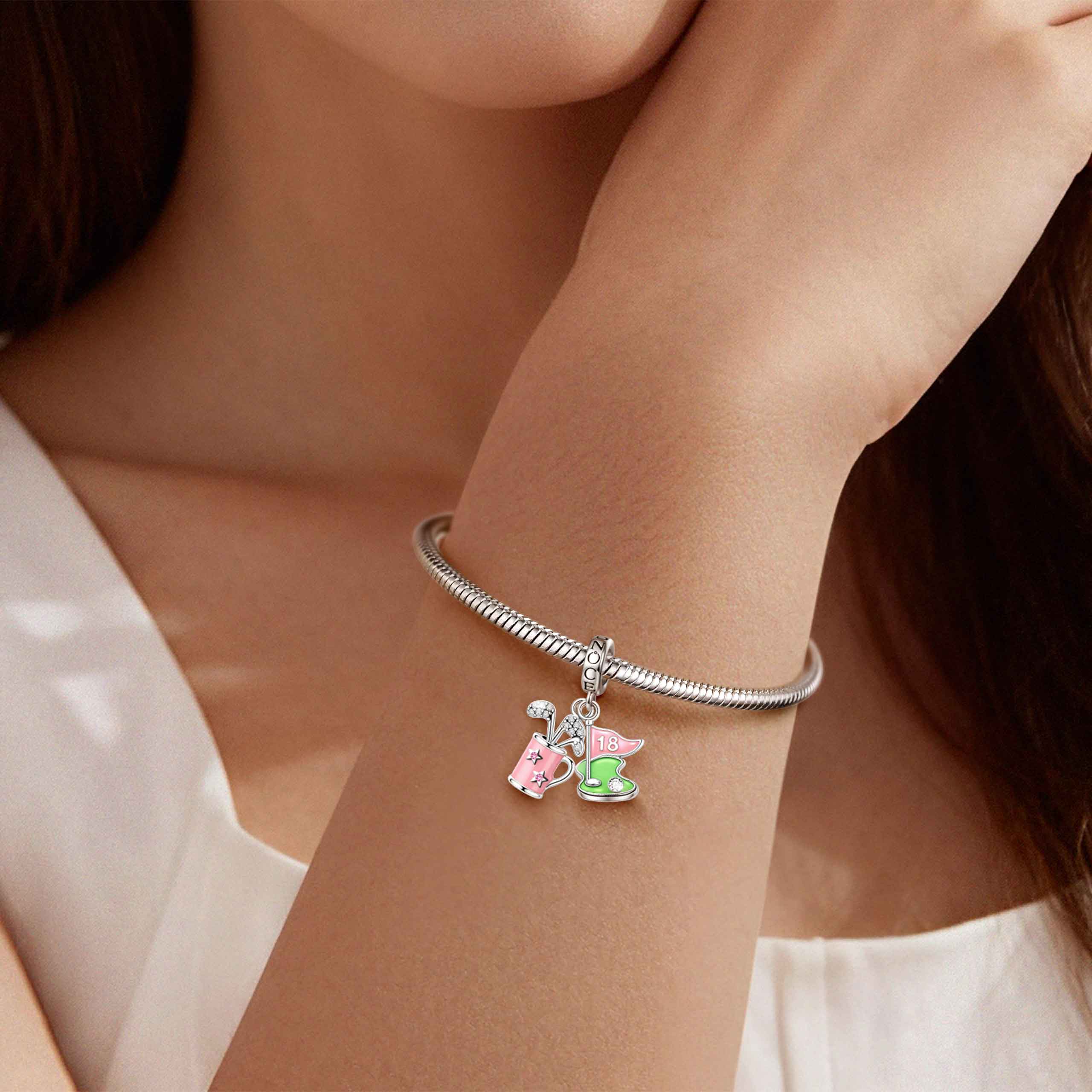 Golf Club Pendant image number 1