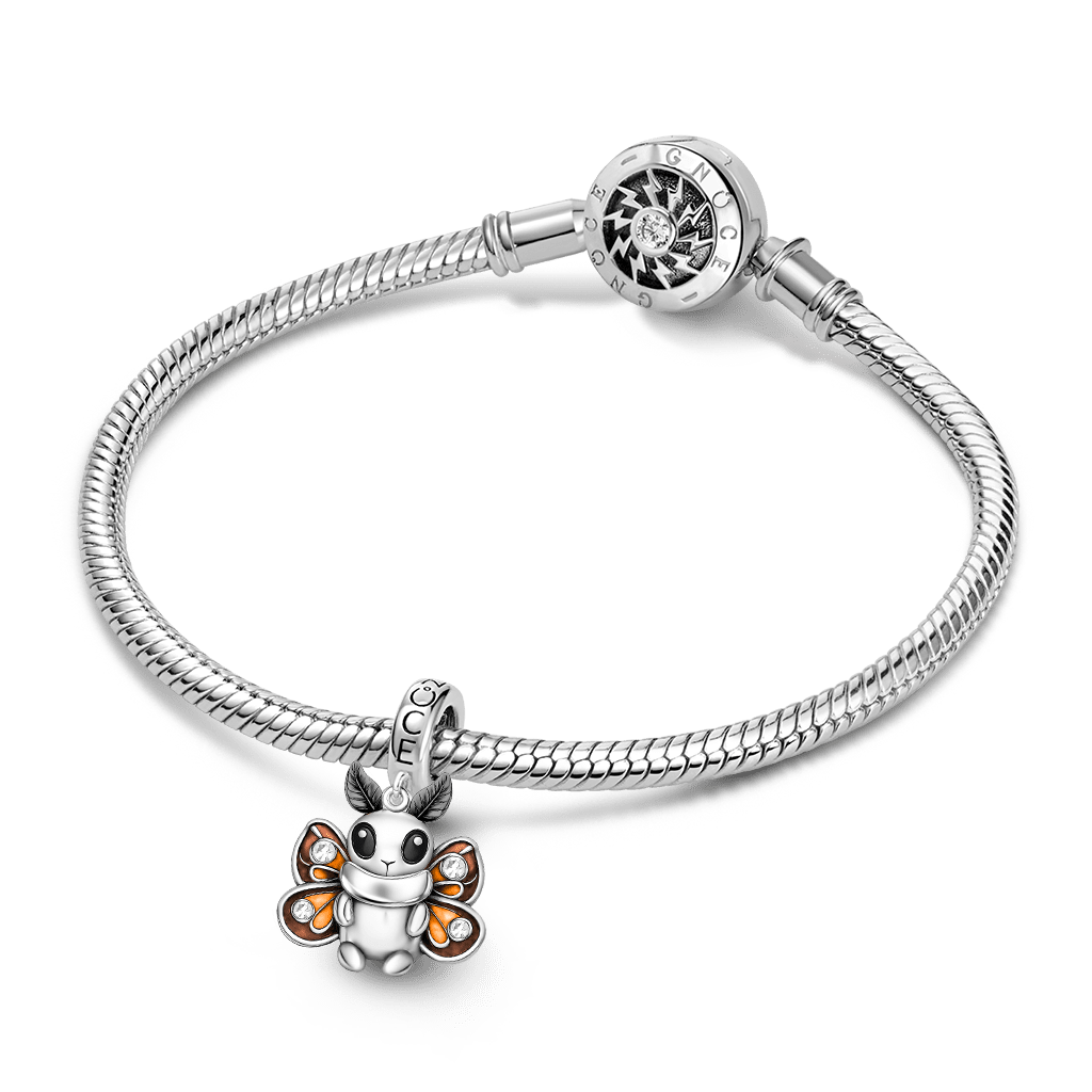 Animal Moth Pendant image number 3