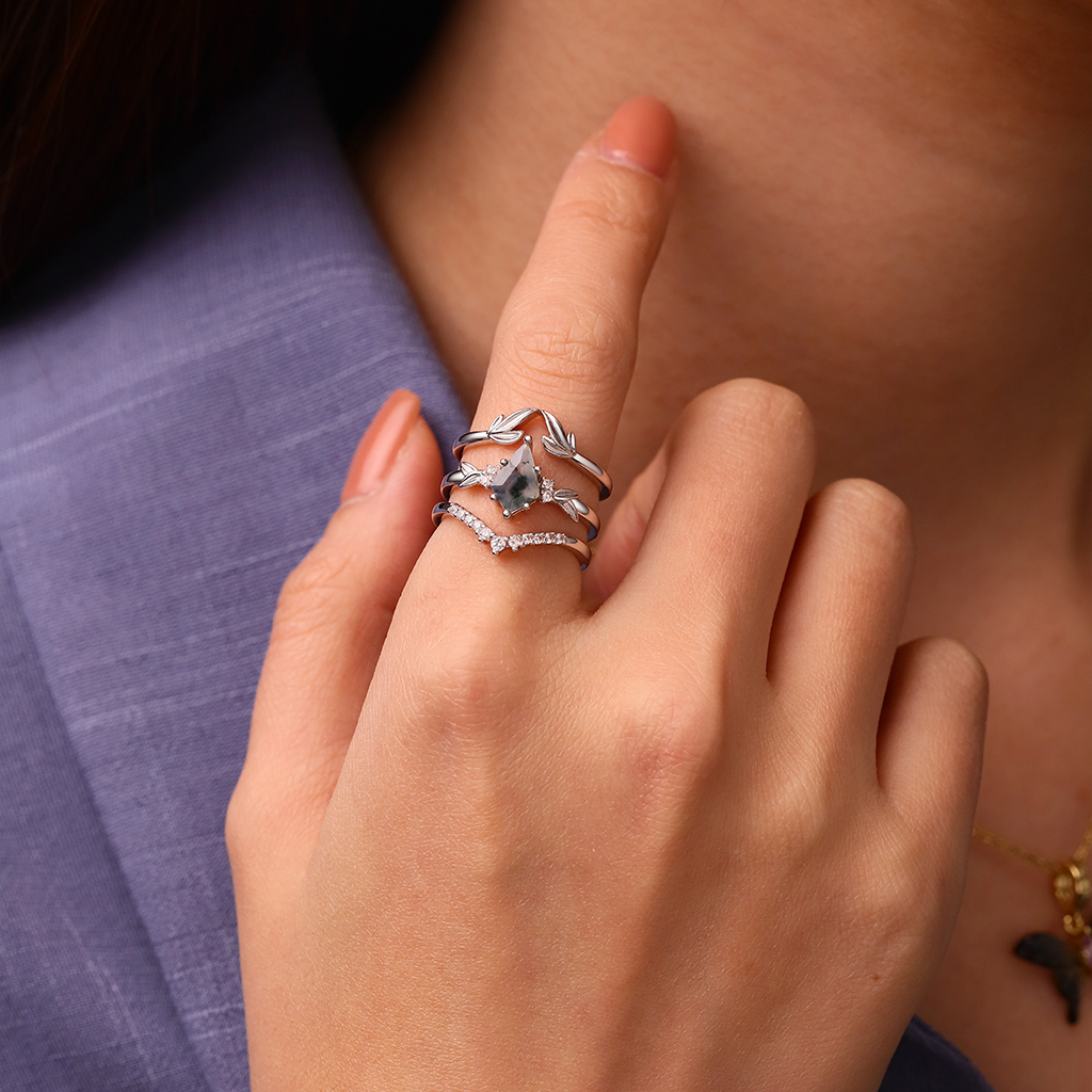 Agate Leaf Stackable Ring image number 2