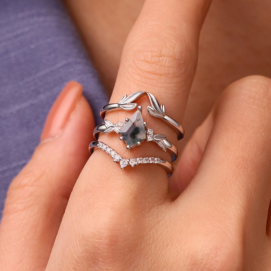Agate Leaf Stackable Ring image number 1