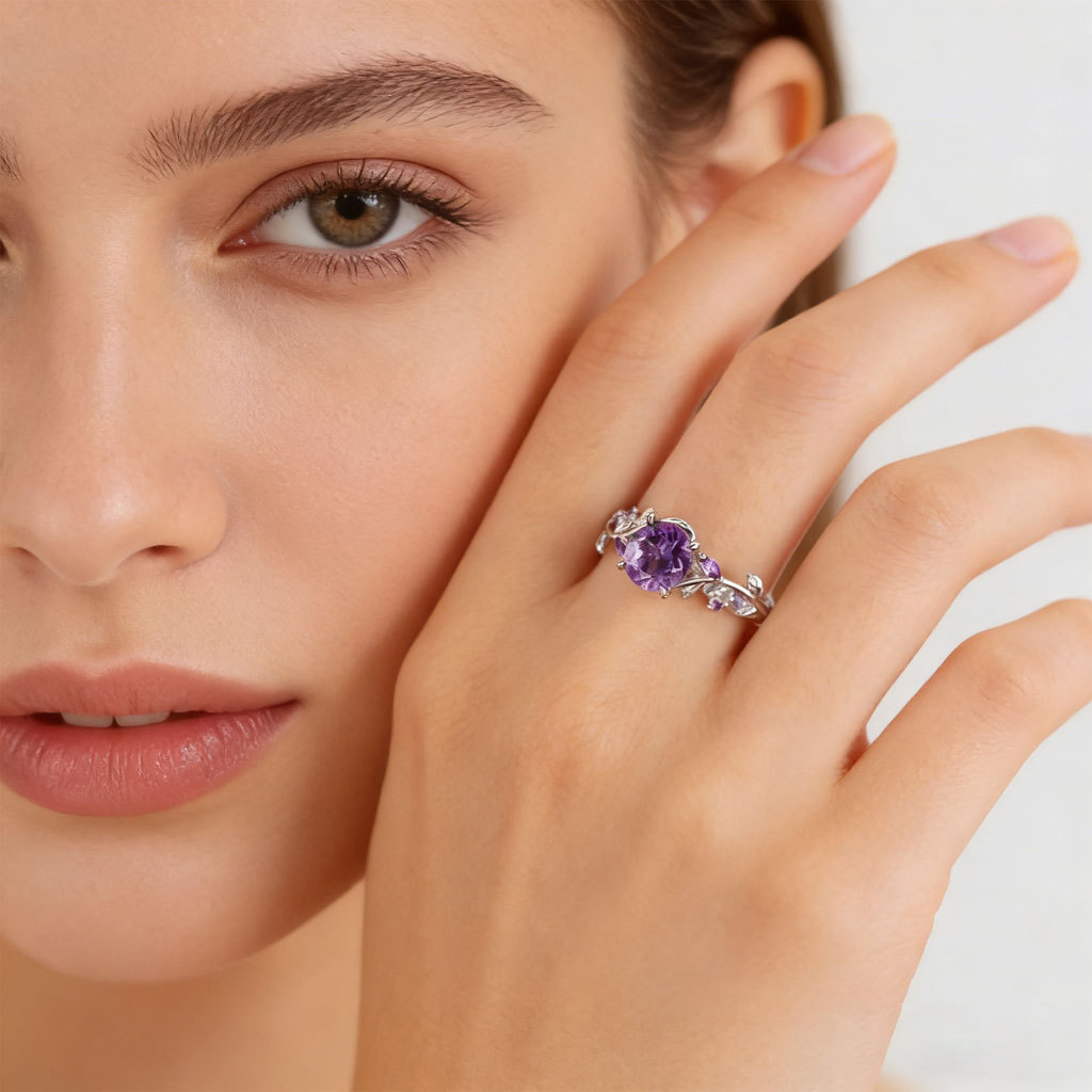 Round-cut Amethyst Promise Ring image number 2