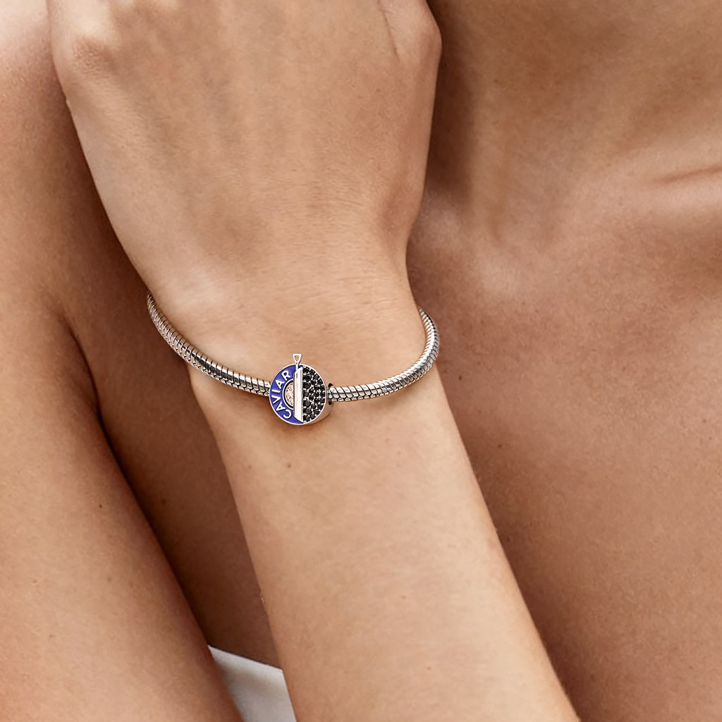 Sturgeon Roe Charm image number 1