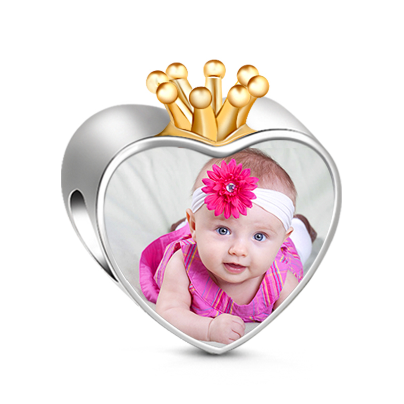 Crown Heart Photo Charm image number 1