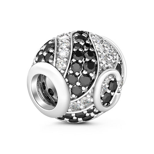 Letter C Charm image number 1