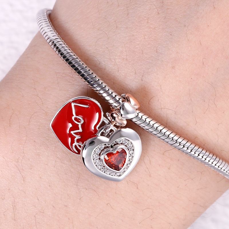 Mom's Love Pendant image number 2