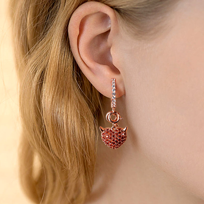 Devil Heart Earrings image number 3