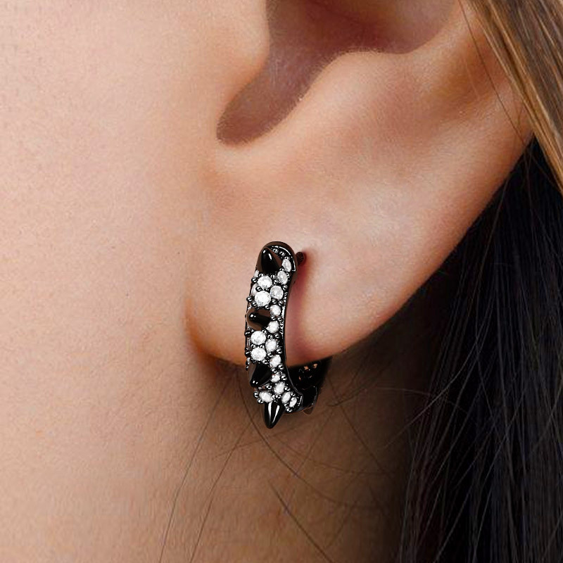 Black Mohawk Earrings image number 2