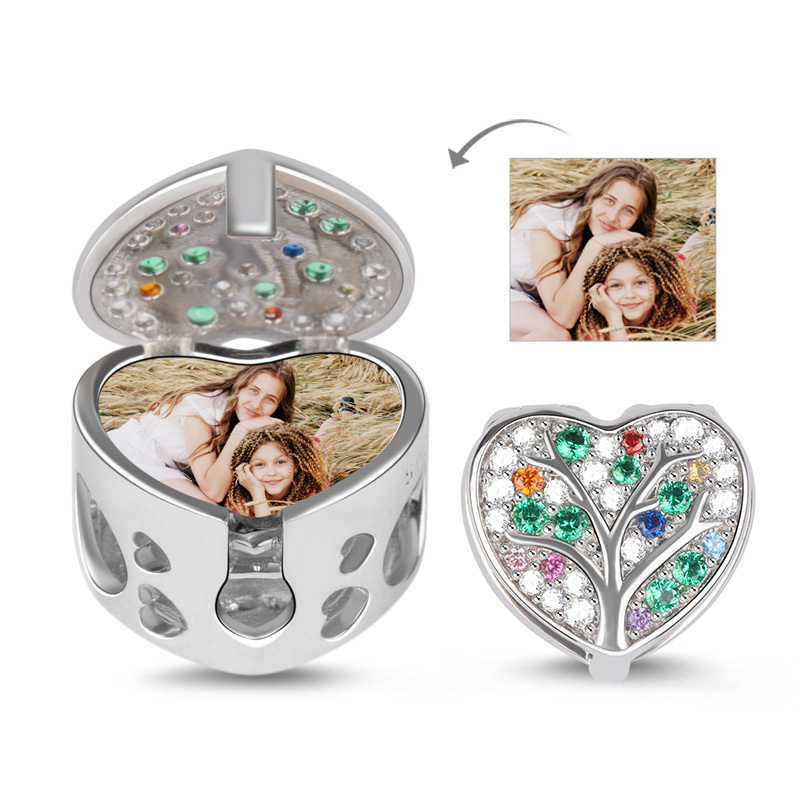 Family Tree Photo Charm image number 0