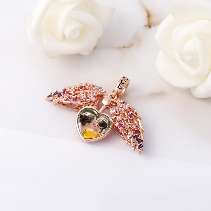 Heart Personalized Photo Pendant image number 1