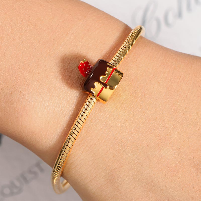 Chocolate Cake Charm image number 2