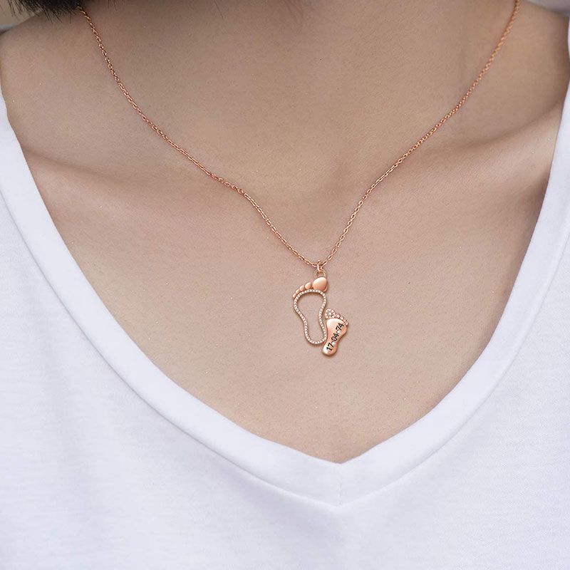 Custom Date Baby Feet Necklace image number 5